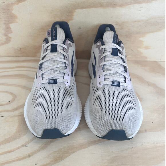 Brooks - Launch 8 - Running Shoes - Gray/Pink - Women's - 11(B) - 1203451B653 - Picture 2 of 9